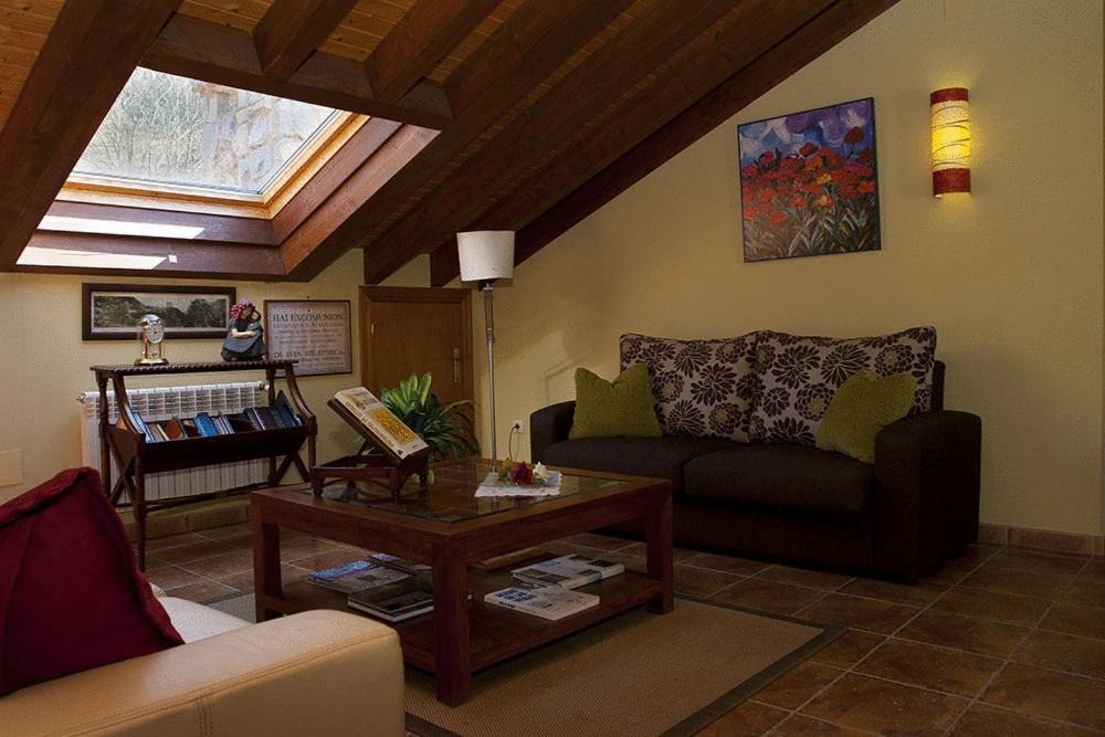 Hotel Rural Reciegos Complejo Agroturistico Caso Εξωτερικό φωτογραφία
